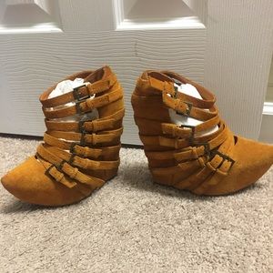 Jeffrey Campbell Zip 2 Wedge